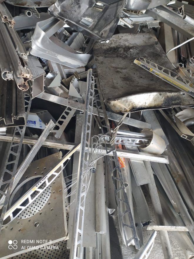 Paslanmaz Hurda Alımı 1 aluminyum hurdasi