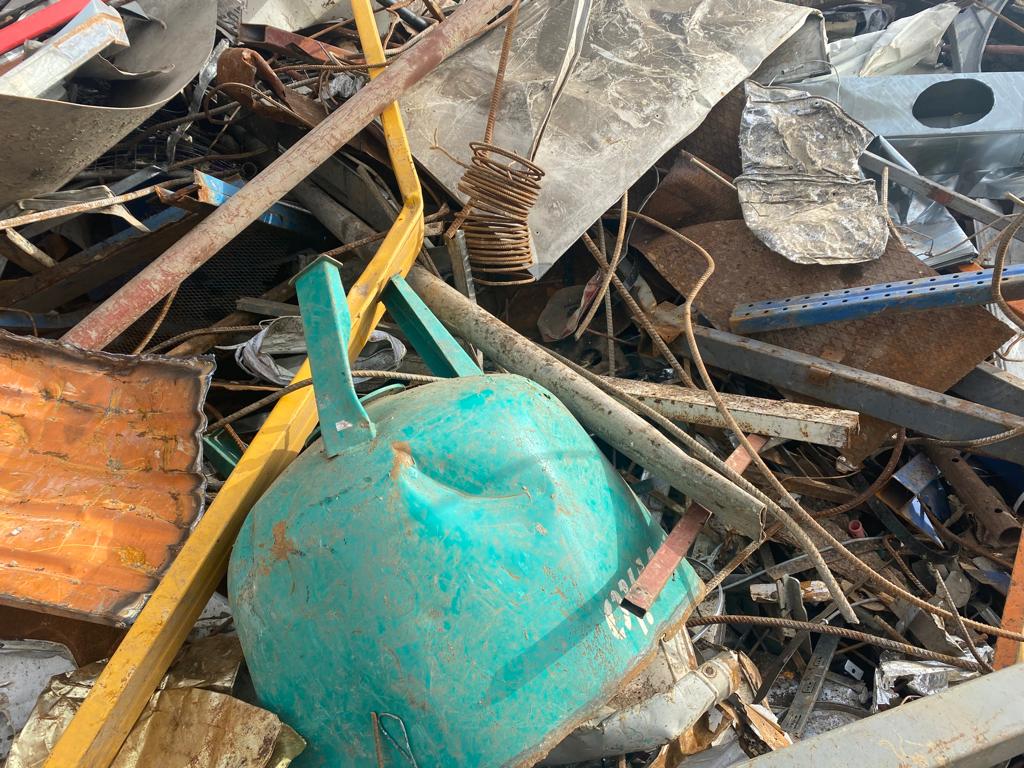 Pendik Emirli Mahallesi Hurdacı